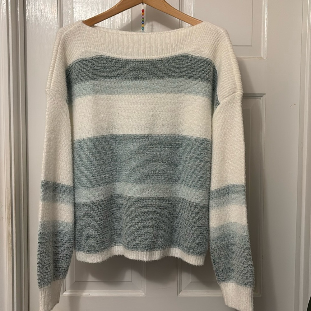 MM by My Michell fuzzy sweater